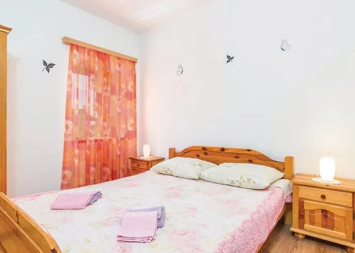 Roža * Žminj