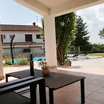 Villa Roža *
